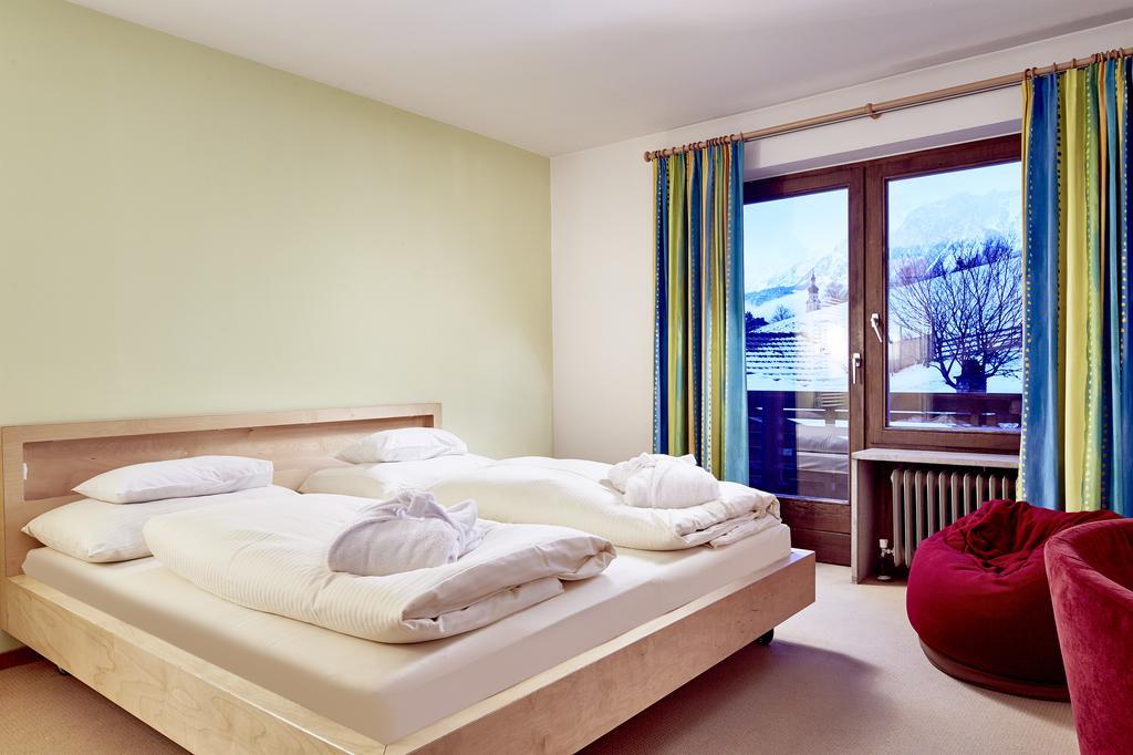 Unser Loisach Hotel Lermoos Buitenkant foto